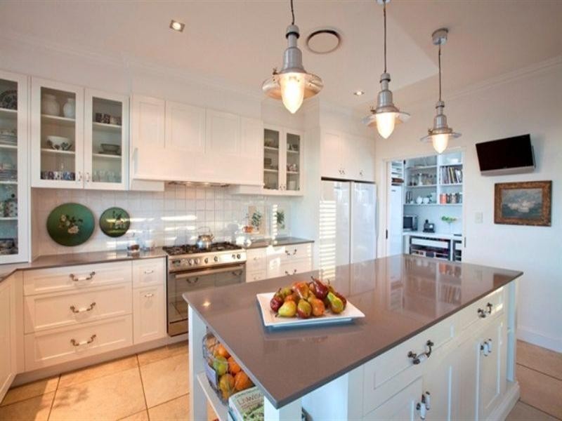 37 Stratton Terrace, Wynnum QLD 4178