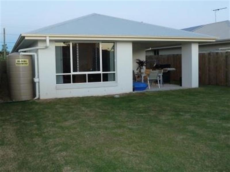 182 Barrack Road, Cannon Hill QLD 4170