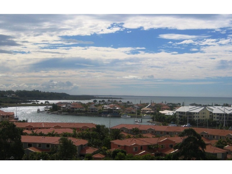 135 Shore Street North, Cleveland QLD 4163