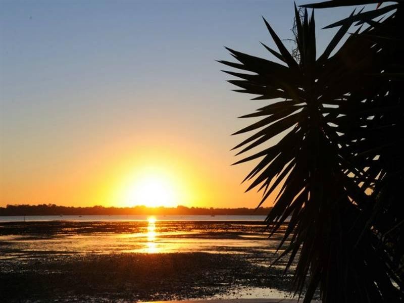 202 Shore Street North, Cleveland QLD 4163