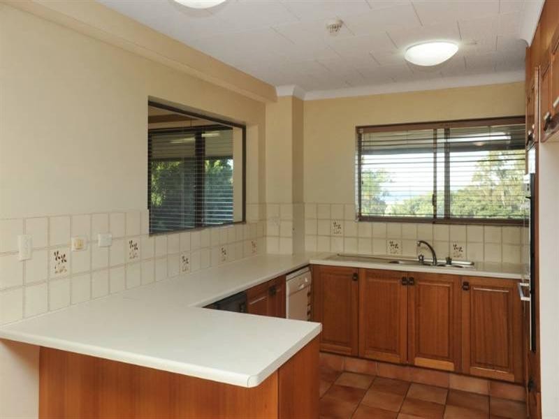31/11 Wharf Street, Cleveland QLD 4163