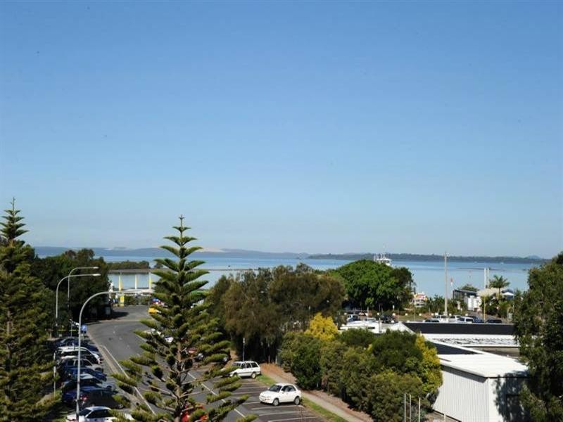 30/11 Wharf Street, Cleveland QLD 4163