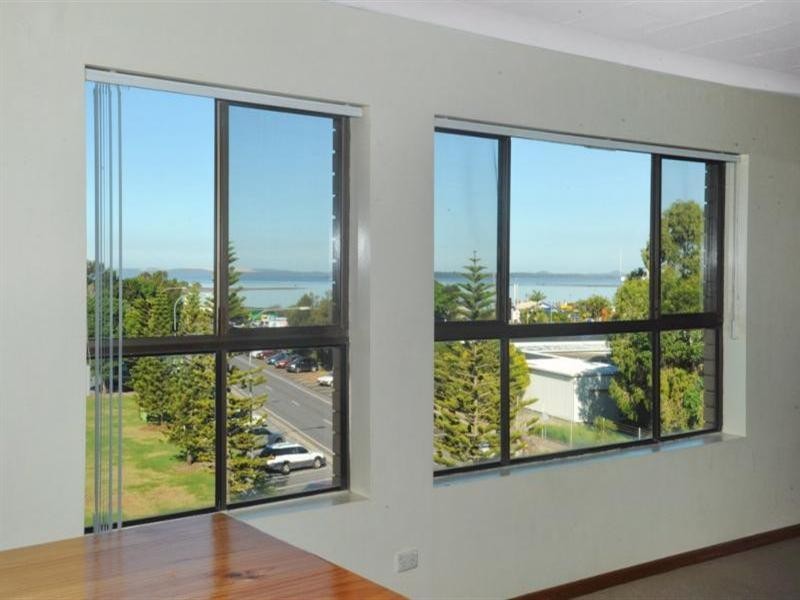 30/11 Wharf Street, Cleveland QLD 4163