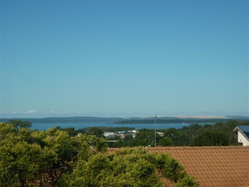 132 South Street, Cleveland QLD 4163