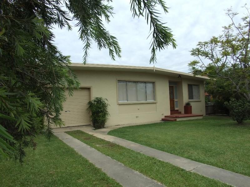 4 Combine Street, Coffs Harbour NSW 2450