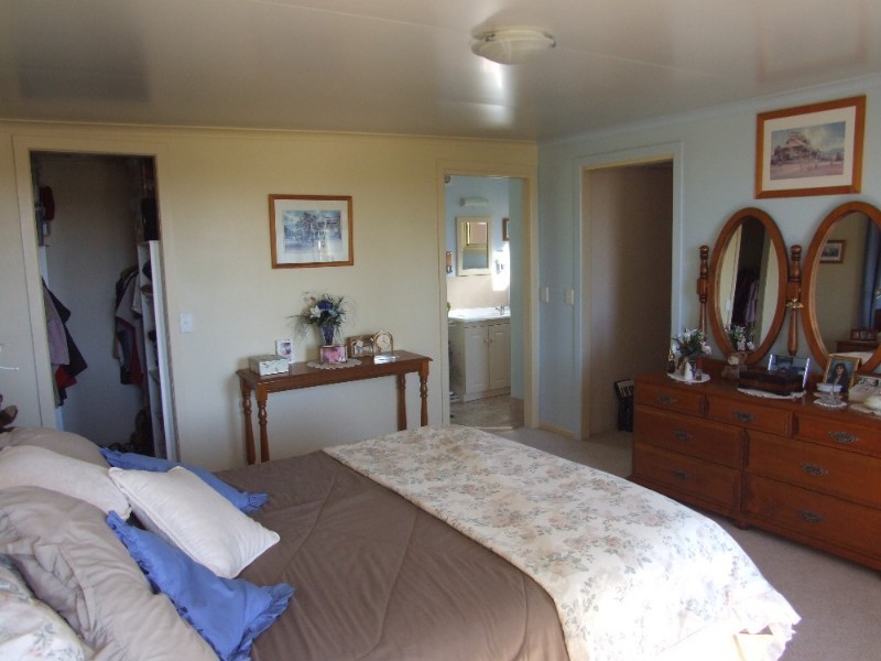 7 Flagstaff Avenue, Emerald Beach NSW 2456