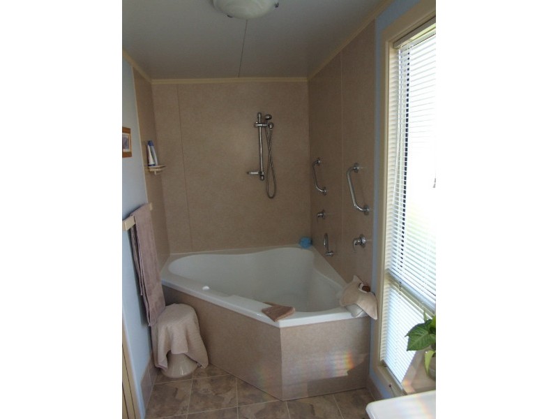 7 Flagstaff Avenue, Emerald Beach NSW 2456