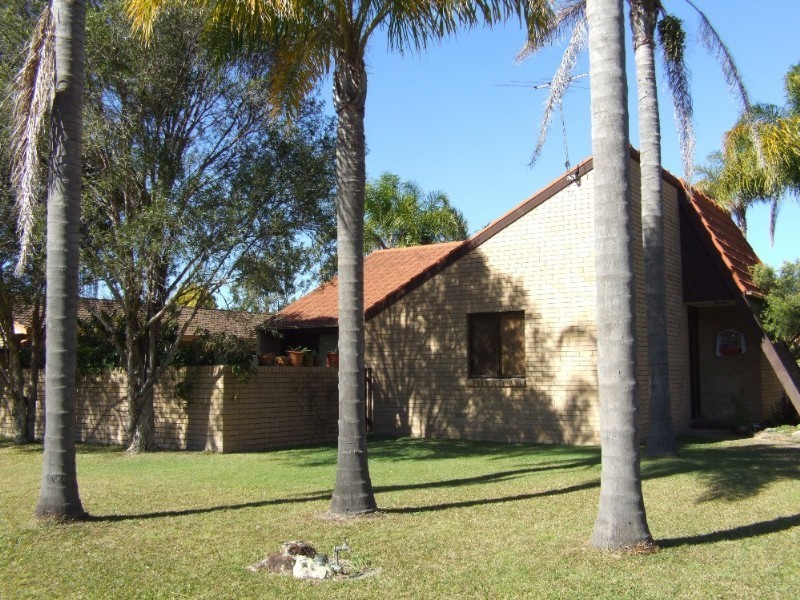 1/5 Robert Garrett Street, Coffs Harbour NSW 2450