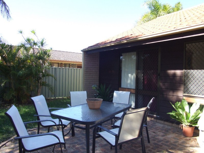 1/5 Robert Garrett Street, Coffs Harbour NSW 2450