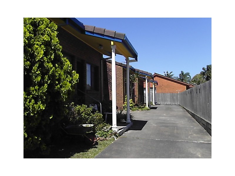 2/15 Wirrabilla Drive, Toormina NSW 2452