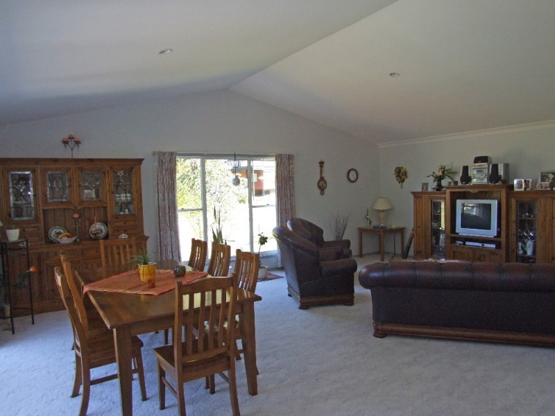 119 Lake Russell Drive, Emerald Beach NSW 2456