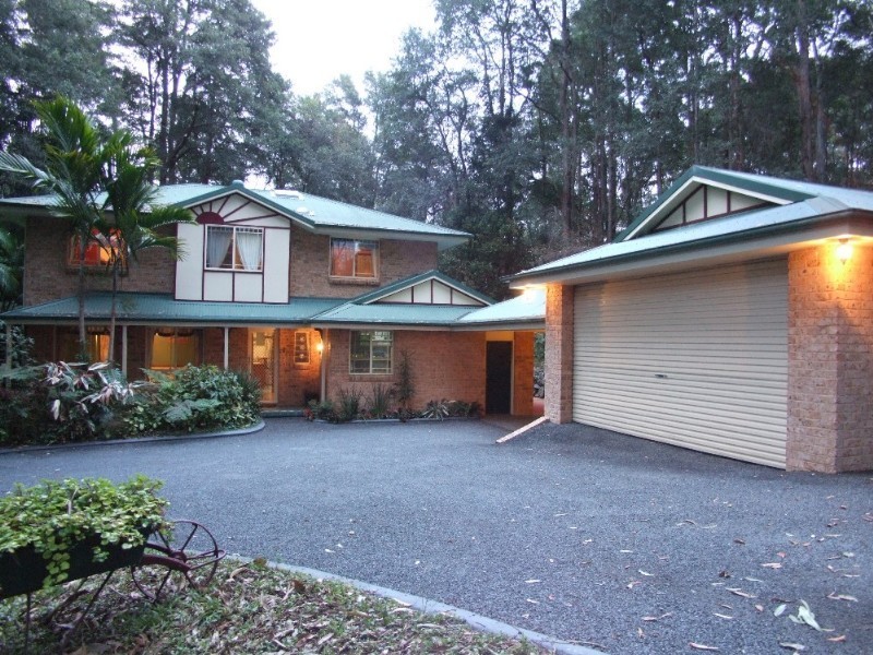 8 Yarad Place, Boambee NSW 2450