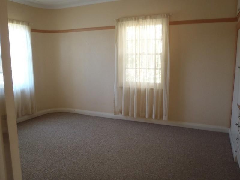 75 Azalea Avenue, Coffs Harbour NSW 2450