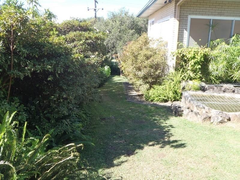75 Azalea Avenue, Coffs Harbour NSW 2450