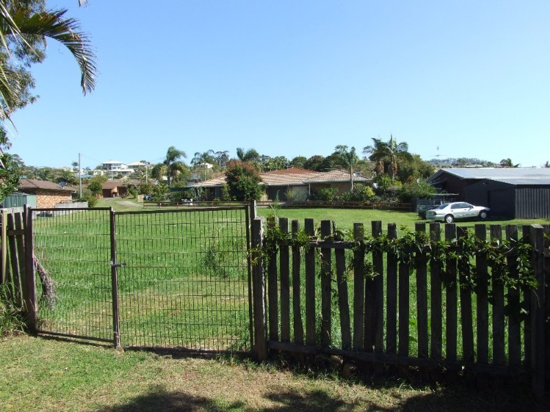 3 Hubbard Street, Woolgoolga NSW 2456