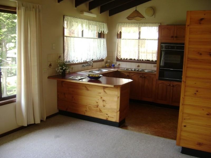 18 Lloyd Close, Coffs Harbour NSW 2450