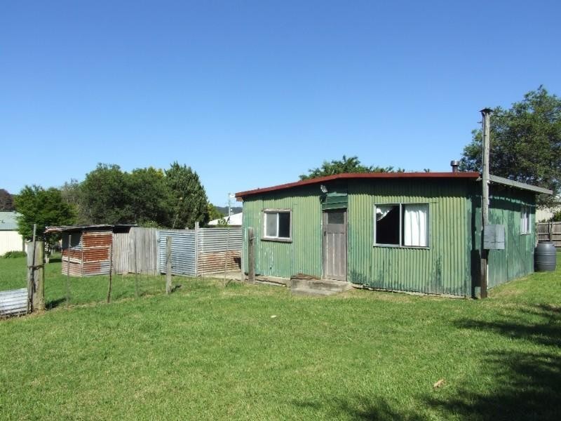 10 Wilson Street, Lowanna NSW 2450