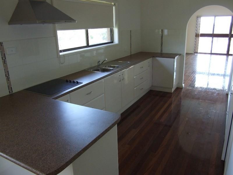 20 Ocean View Crescent, Emerald Beach NSW 2456