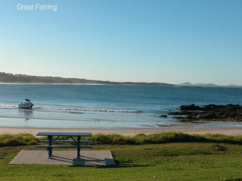 9 Barnes Crescent, Woolgoolga NSW 2456