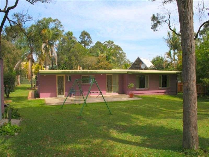 5 Banksia Avenue, Sandy Beach NSW 2456