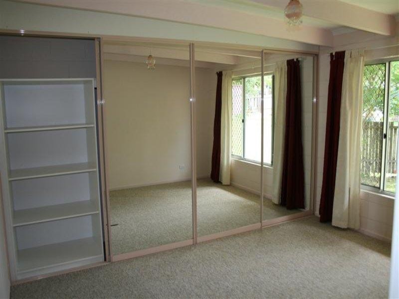 5 Banksia Avenue, Sandy Beach NSW 2456