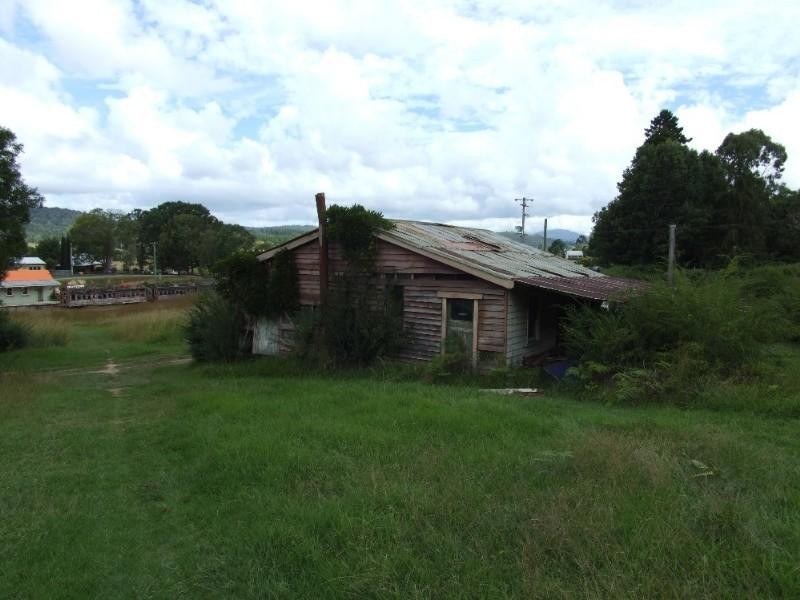 2 & 2A Moleton Road, Lowanna NSW 2450