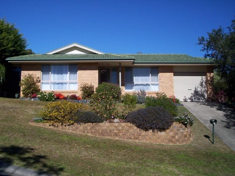 4 Tamarind Place, Boambee NSW 2450