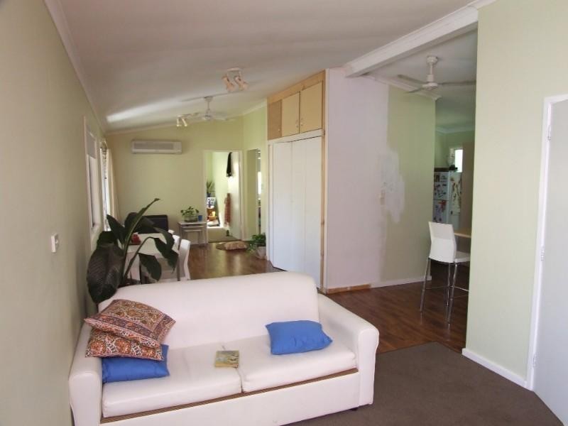 27A Nariah Crescent, Toormina NSW 2452