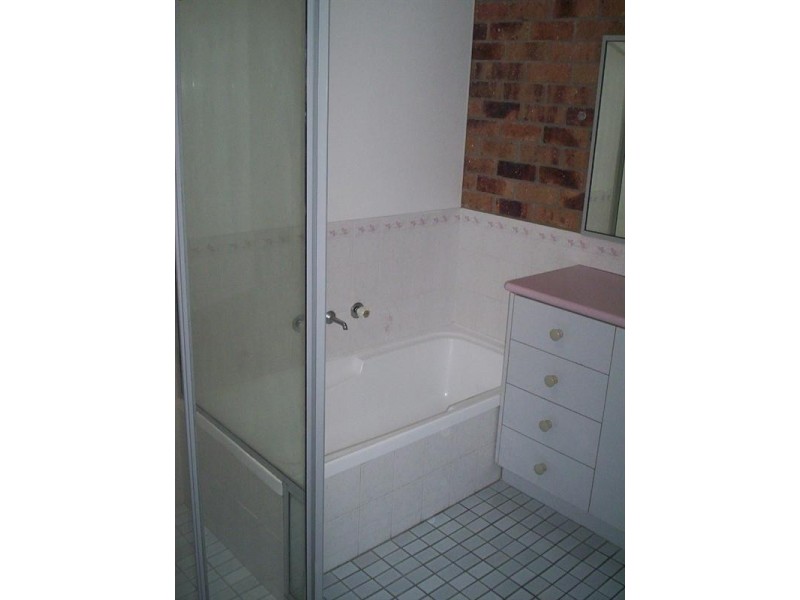 2/17 Lalaguli Drive, Toormina NSW 2452