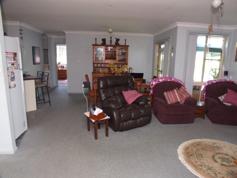 6 Meadow View Close, Boambee NSW 2450