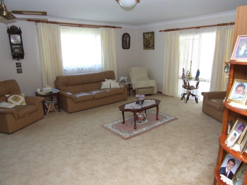 33 Lights Street, Emerald Beach NSW 2456