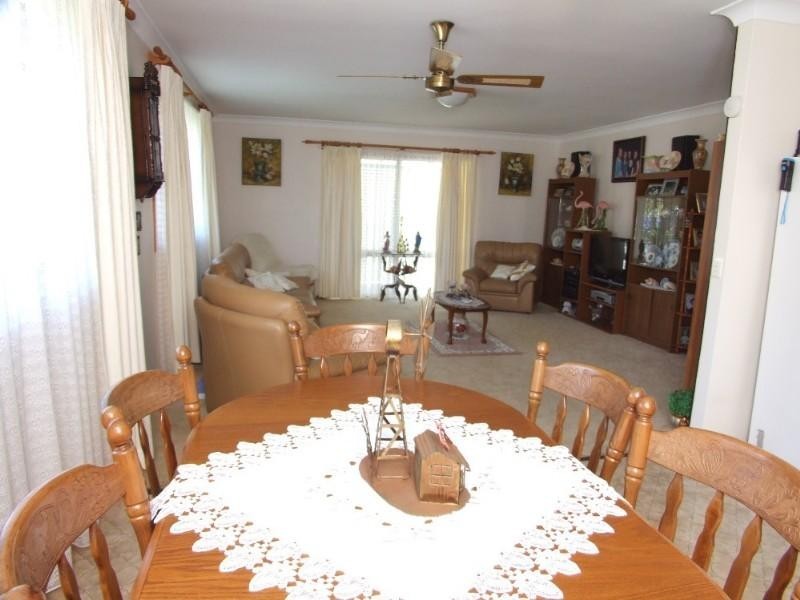 33 Lights Street, Emerald Beach NSW 2456