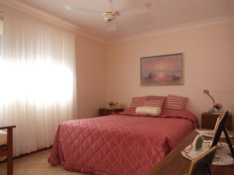 33 Lights Street, Emerald Beach NSW 2456