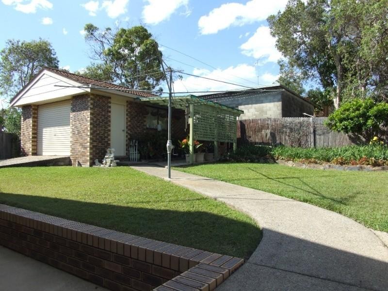 33 Lights Street, Emerald Beach NSW 2456