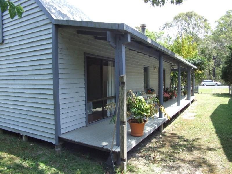11 Graham Drive, Sandy Beach NSW 2456