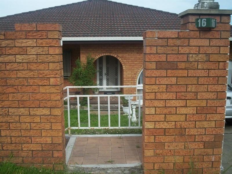 2/16 Perry Drive, Coffs Harbour NSW 2450