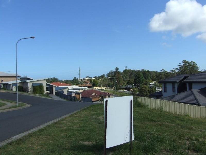 8 Patmos Drive, Coffs Harbour NSW 2450