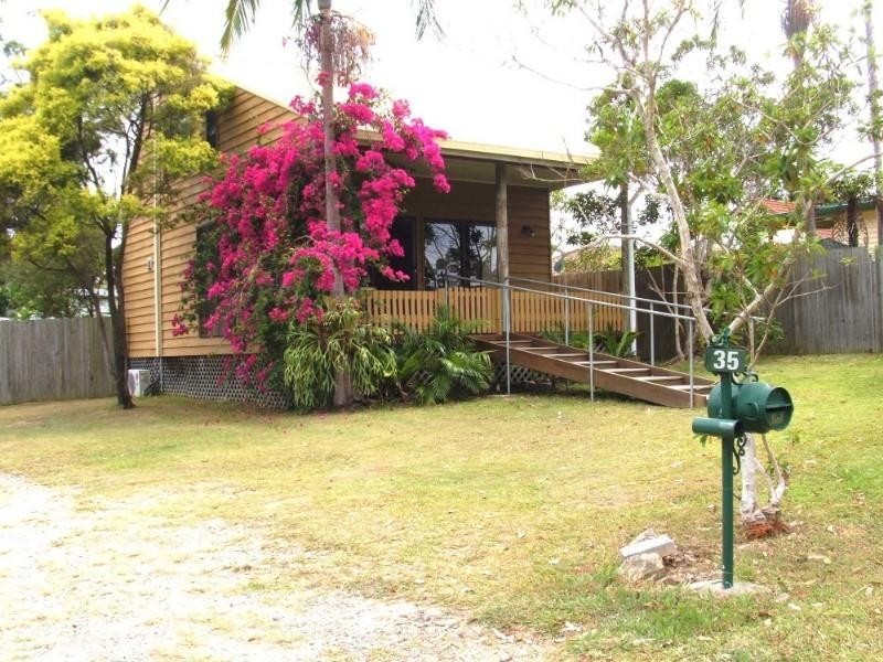 35 Turpentine Avenue, Sandy Beach NSW 2456