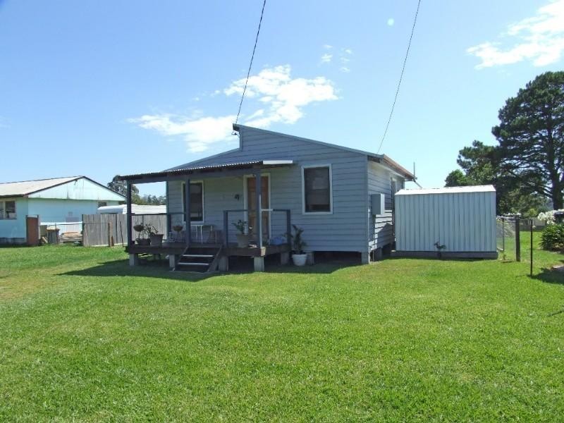 20 Stanley Street, Lowanna NSW 2450