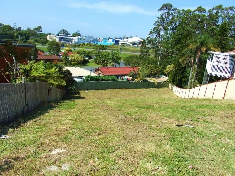 3 Barnes Street, Woolgoolga NSW 2456