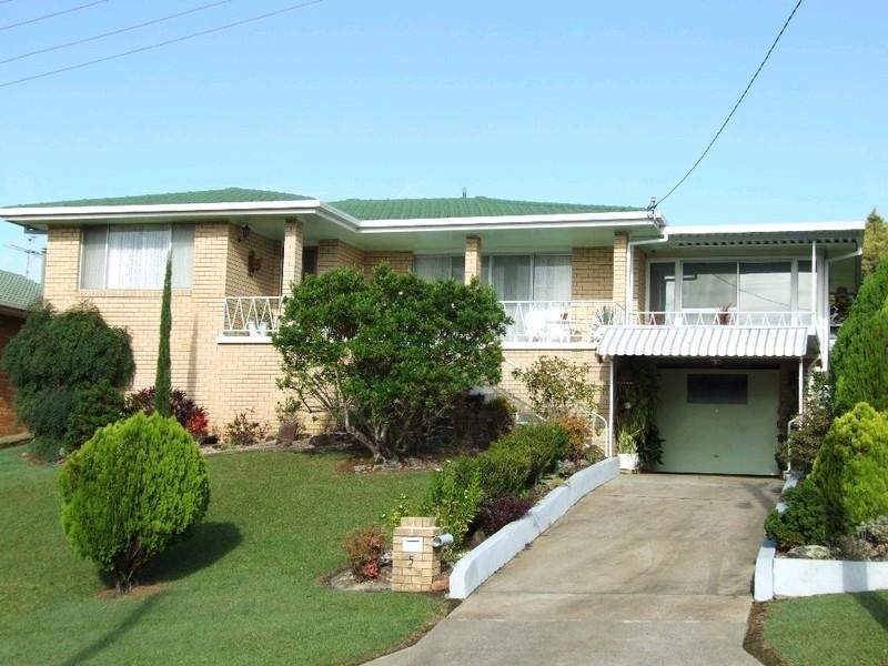 5 Hillview Crescent, Coffs Harbour NSW 2450