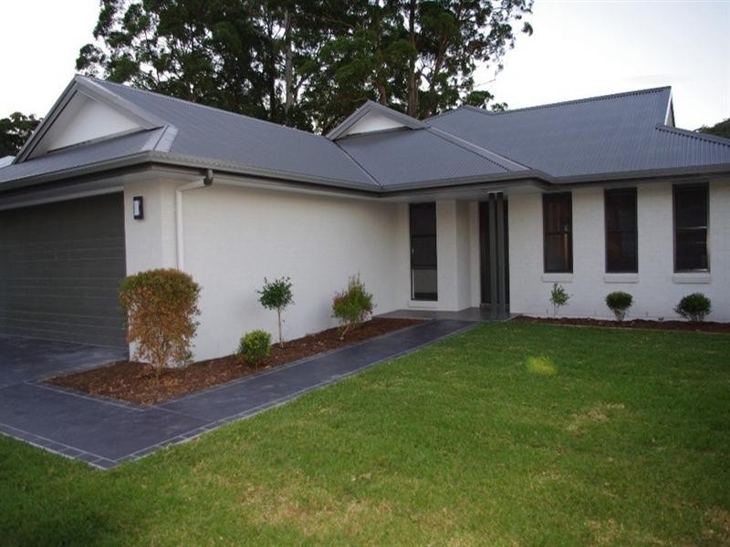 4 Fiddler Way, Coffs Harbour NSW 2450
