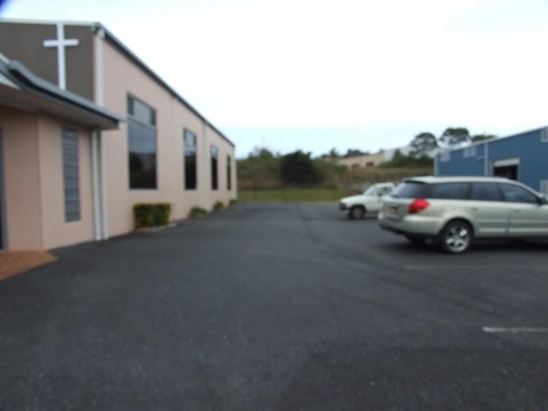 8 Hawke Drive, Woolgoolga NSW 2456