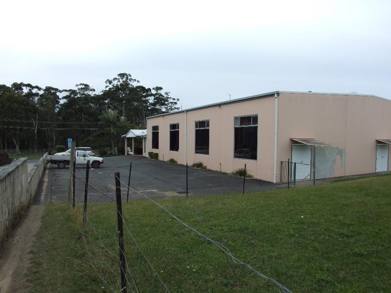 8 Hawke Drive, Woolgoolga NSW 2456