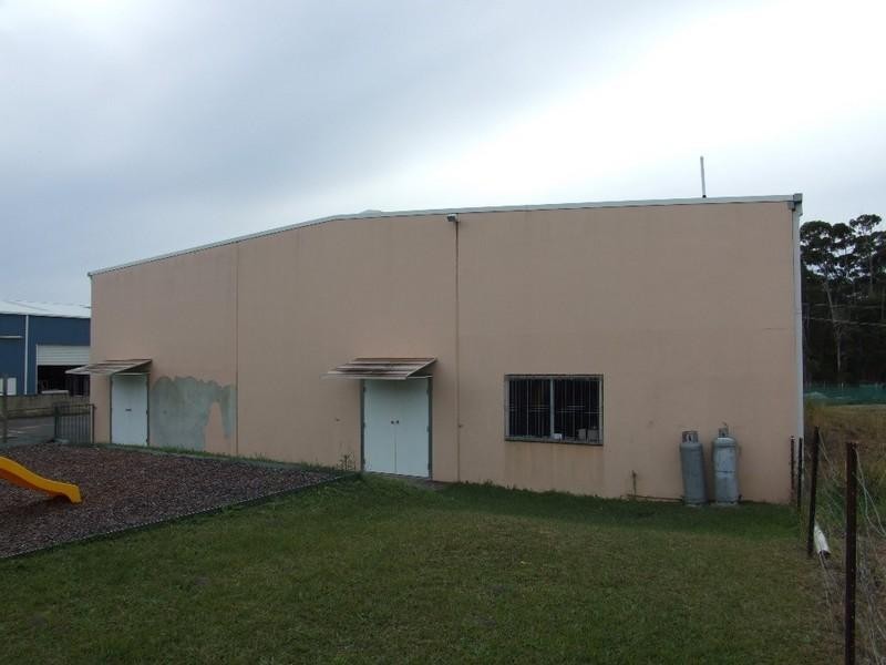 8 Hawke Drive, Woolgoolga NSW 2456