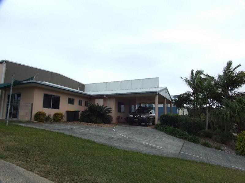 8 Hawke Drive, Woolgoolga NSW 2456