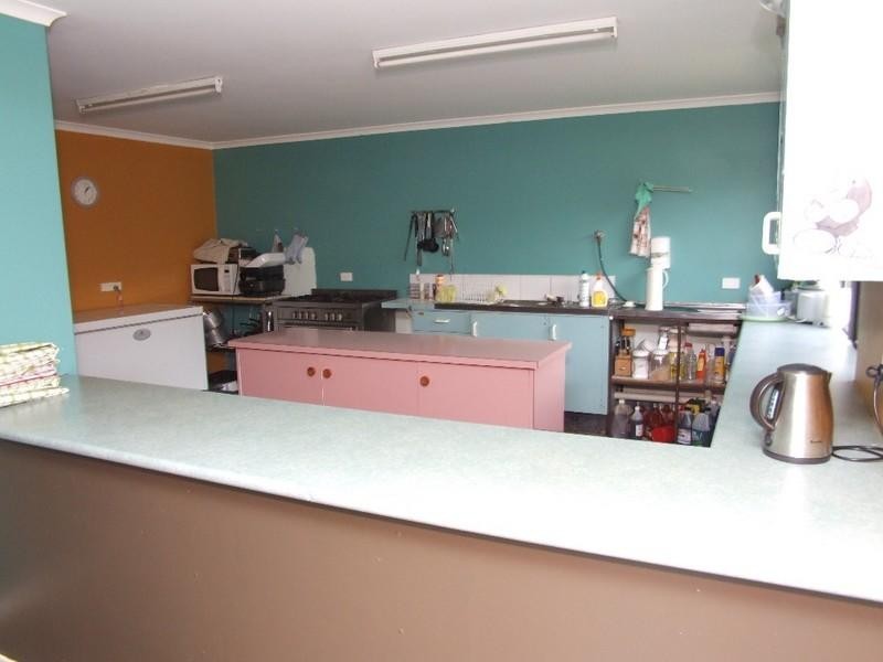 8 Hawke Drive, Woolgoolga NSW 2456