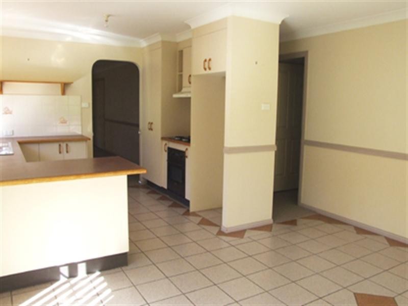 8 Kestral Place, Boambee NSW 2450