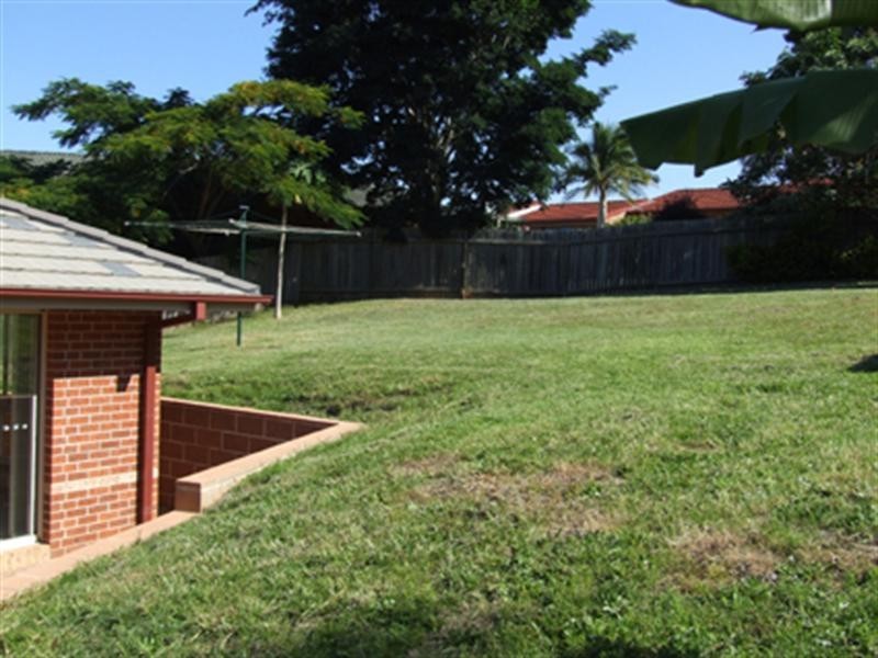 8 Kestral Place, Boambee NSW 2450