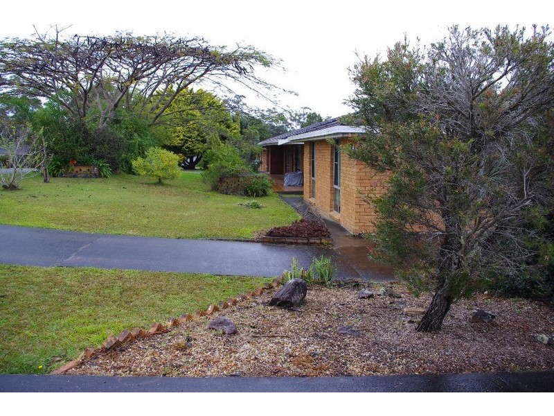 16 Taloumbi Road, Coffs Harbour NSW 2450